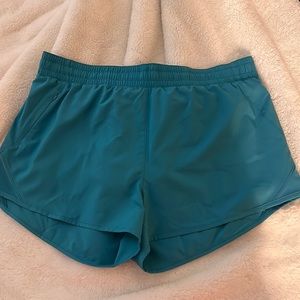 *NEW* with NO TAGS, never worn, “ALL IN MOTION” 3”